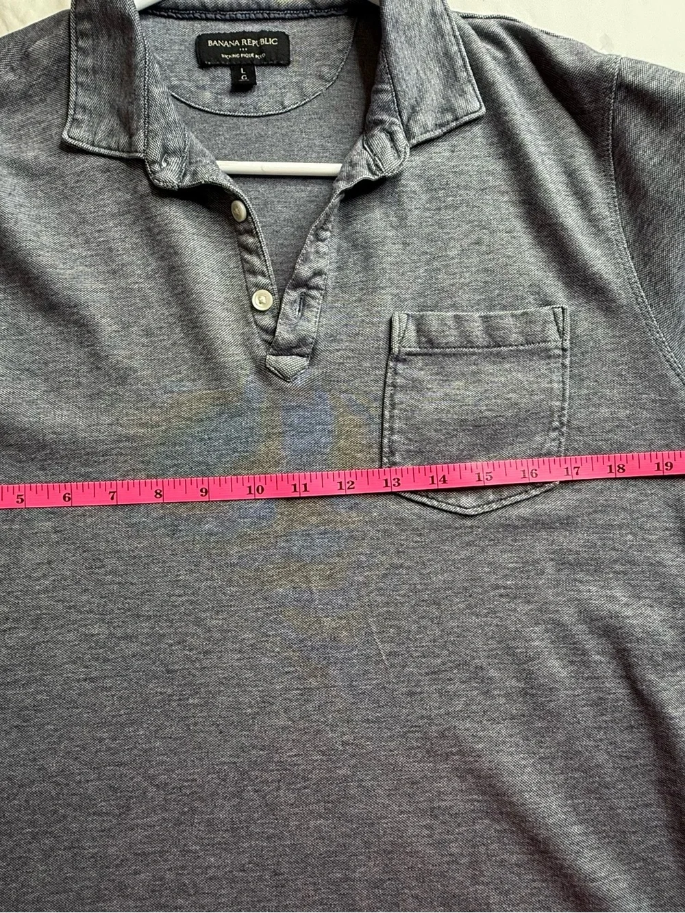 Banana Republic brand banana